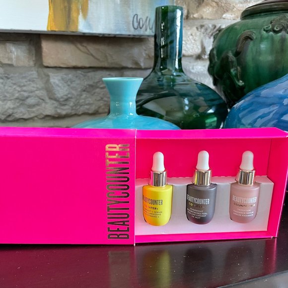 Beautycounter Mini Must Haves Set - Picture 1 of 1